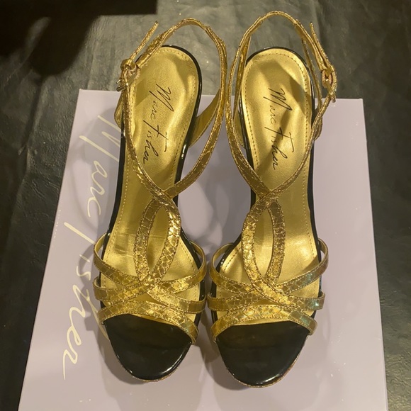 Marc Fisher Heels - Picture 2 of 9